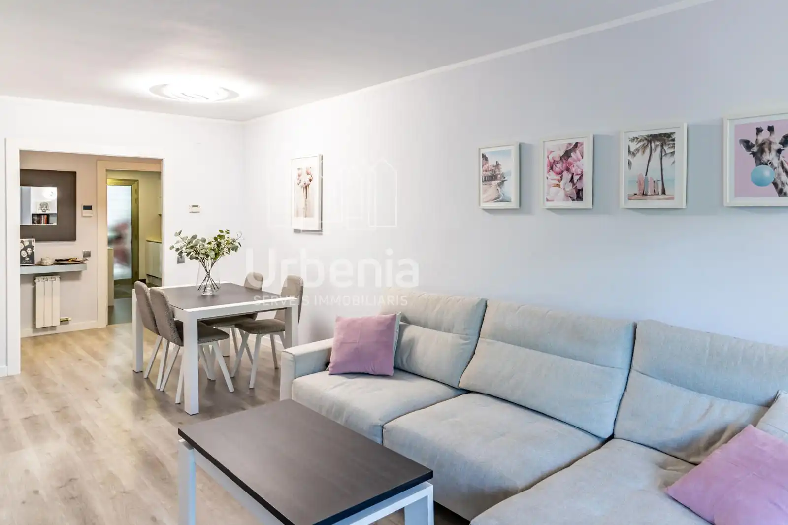 Sala de estar de Piso en venta en Sant Adrià de Besòs con Aire acondicionado, Calefacción y Terraza