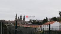 Vista exterior de Casa o xalet en venda en Santiago de Compostela  amb Terrassa