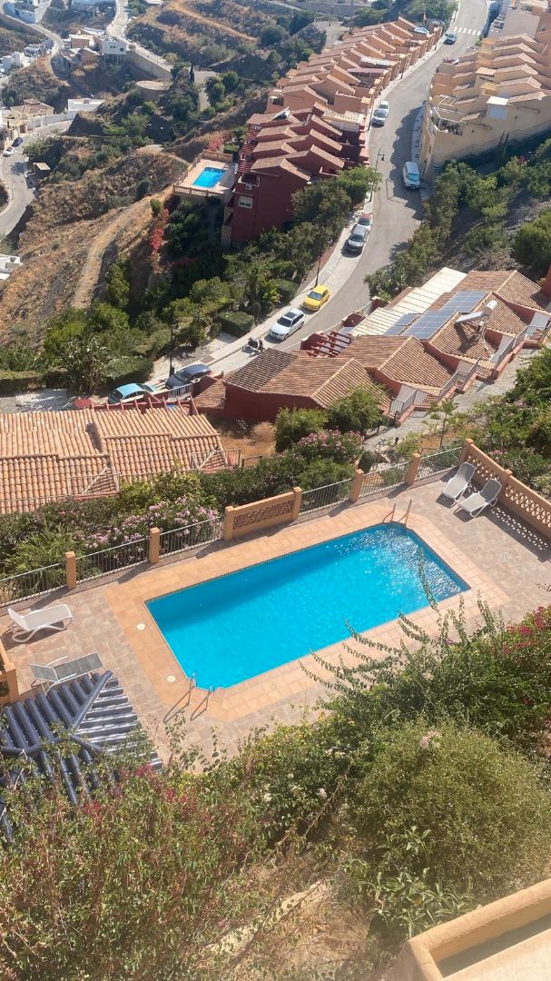 Single-family semi-detached for sale in Avenida los Poetas, 106, El Peñoncillo