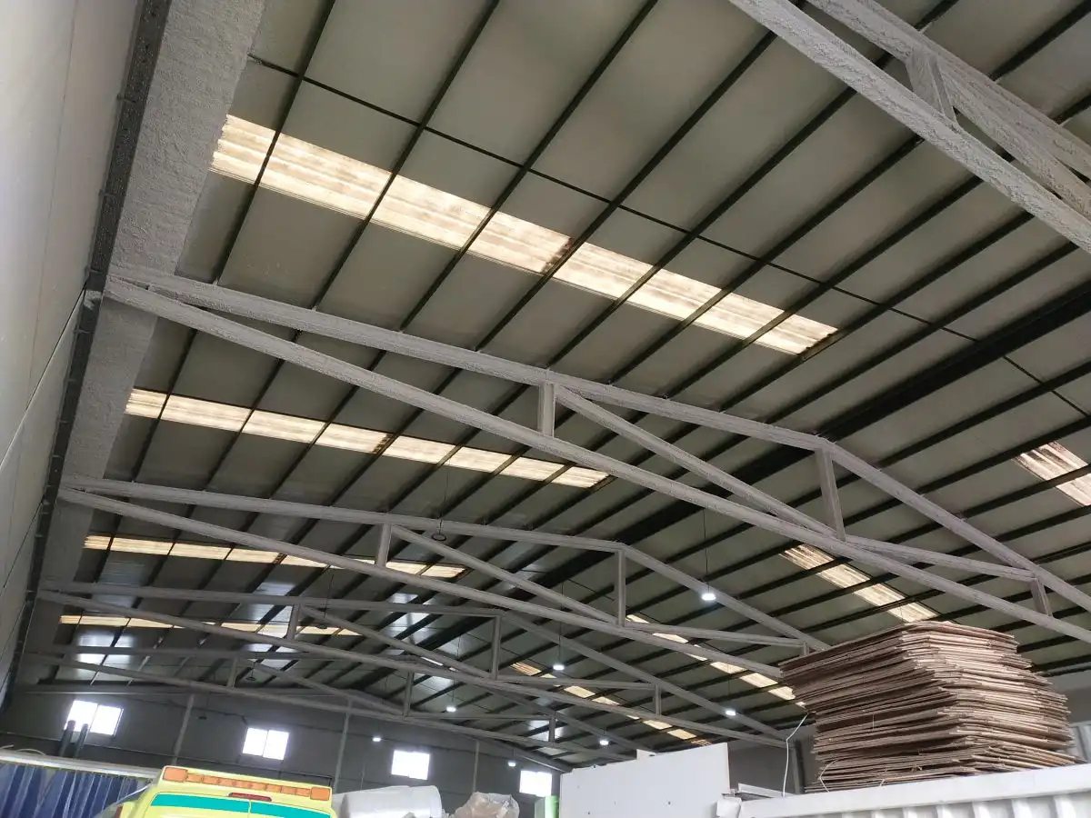 Industriegebäude zum Verkauf in Mairena del Alcor, imagen 2