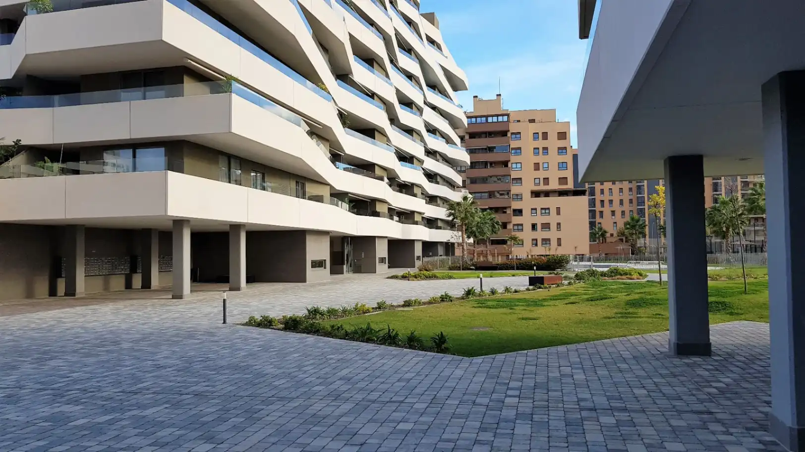 Vista exterior de Apartamento en venta en Alicante / Alacant con Aire acondicionado, Calefacción y Terraza