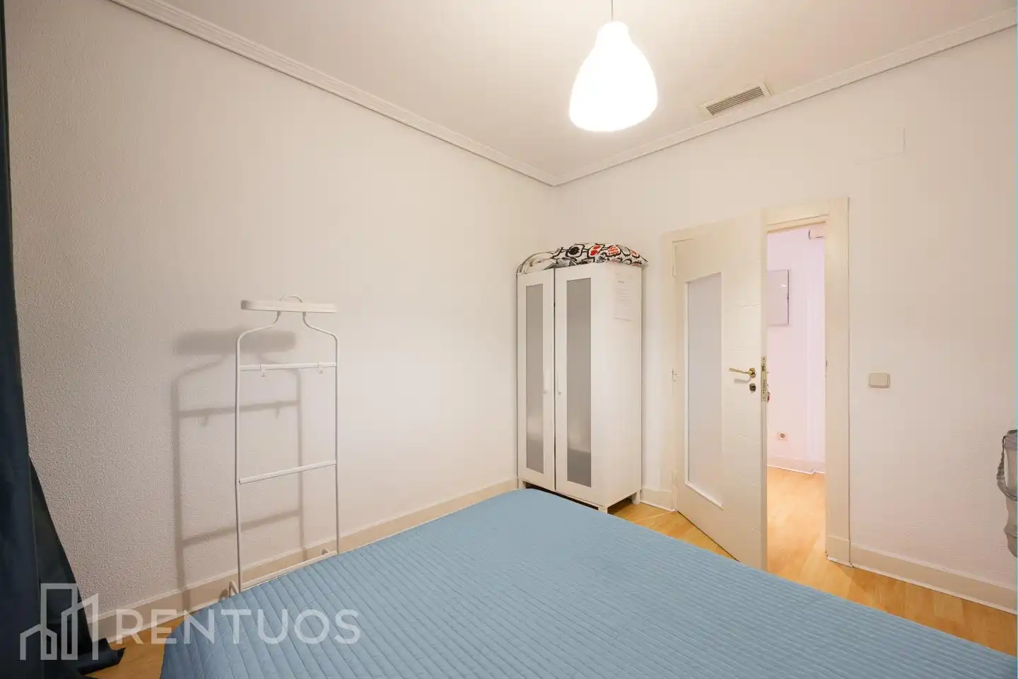 Schlafzimmer von Erdgeschoss zur Miete in Madrid mit Heizung und Möbliert