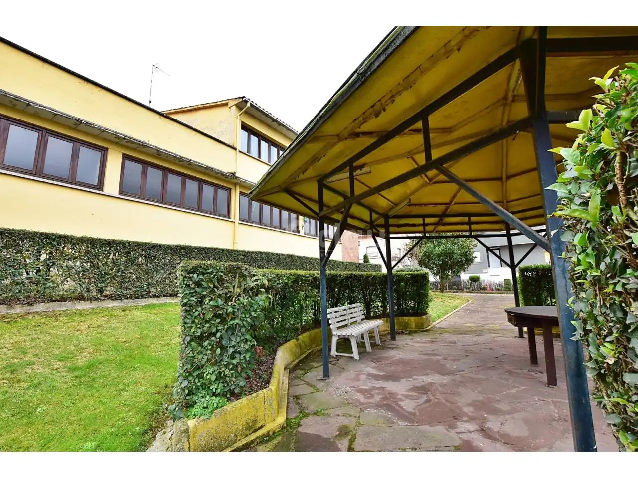 Vista exterior de Casa o chalet en venta en Roda de Ter con Jardín privado y Terraza