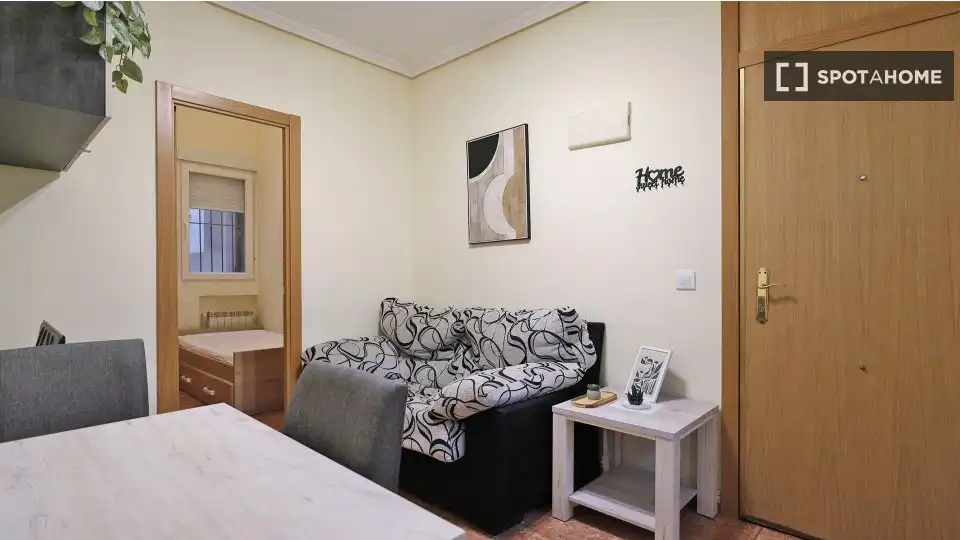 Appartamento con terrazza in affitto a Chamberí