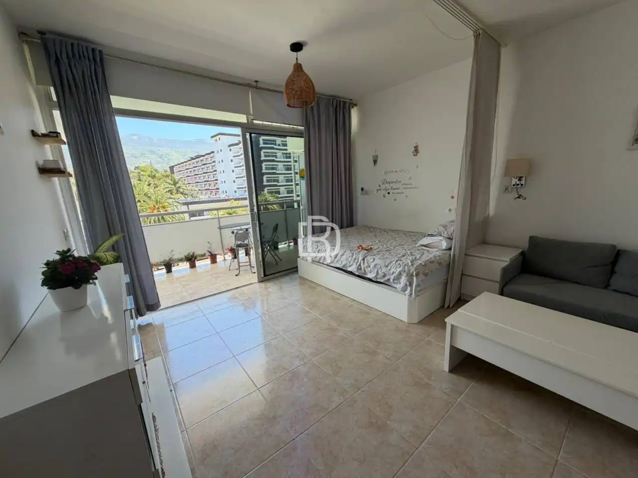 Wohnung zur Miete in Calle Aceviño, 21, Zona Botánico