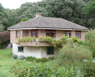 Vista exterior de Casa o xalet en venda en Anievas amb Terrassa