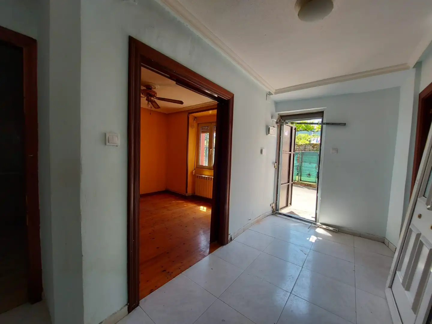 Planta baja en venta en Camargo con Calefacción