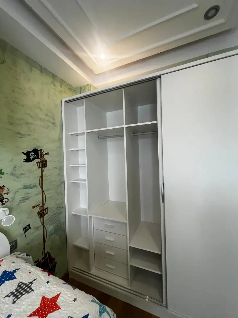 Schlafzimmer von Wohnung zur Miete in Granada mit Klimaanlage, Heizung und Parkett