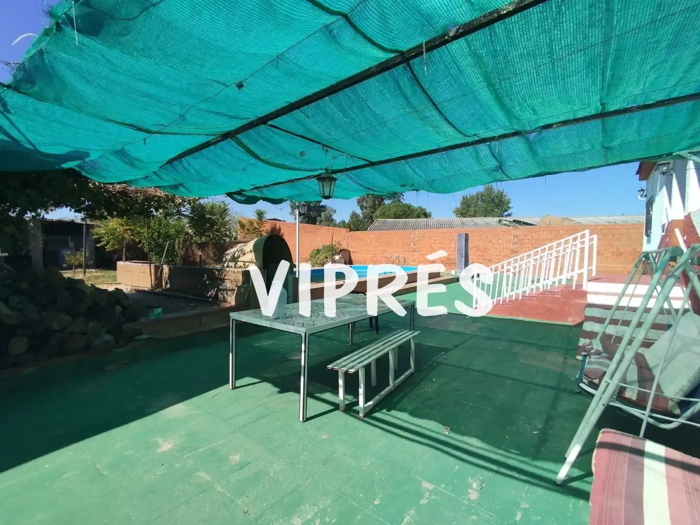 Houses for sale in Este