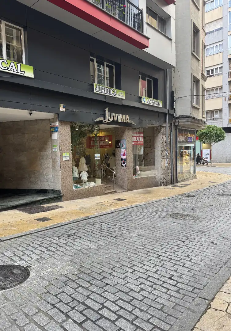 Gewerbefläche zum Verkauf in Calle Cabruñana 2, imagen 5