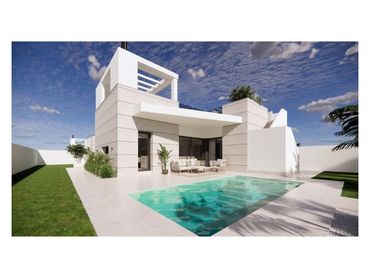 Casa con piscina en venta en Zona Carrefour - Urbanizaciones