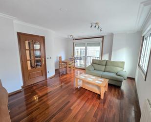 Sala d'estar de Apartament de lloguer en Vigo  amb Calefacció