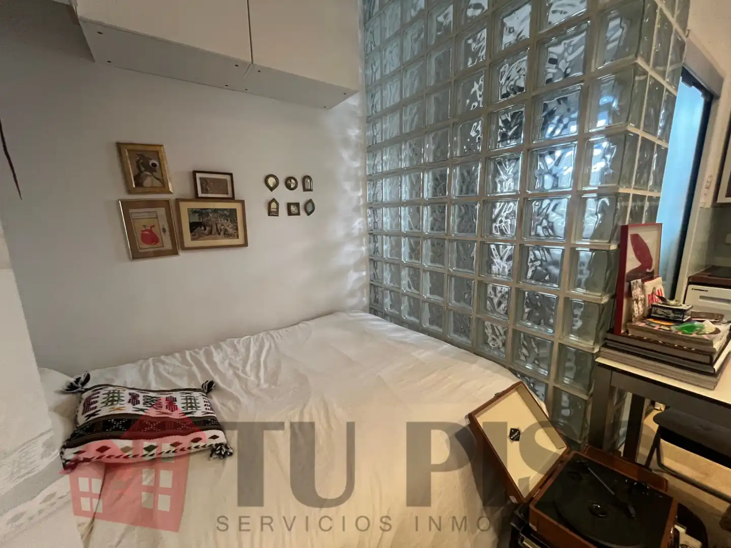 Habitación de Estudio en venta en Madrid con Calefacción y Amueblado