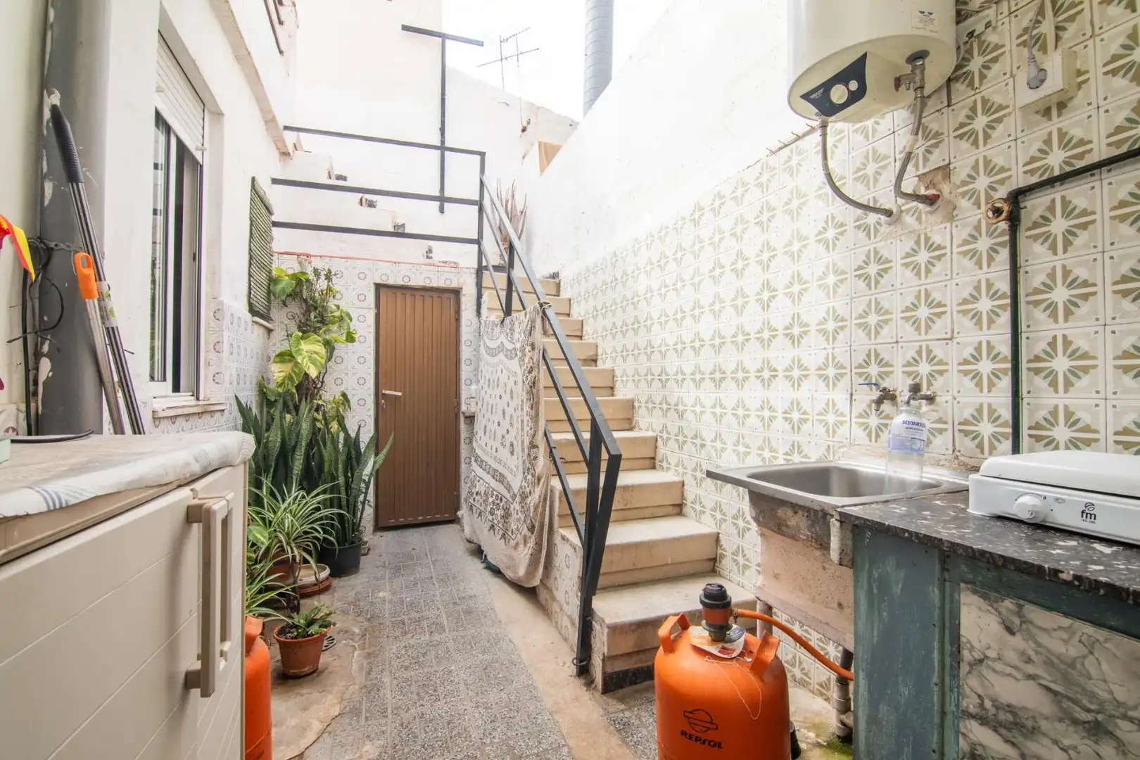 Terrasse von Einfamilien-Reihenhaus zum Verkauf in Elche / Elx mit Klimaanlage, Terrasse und Balkon