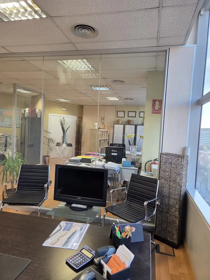 Oficina en venda en Sabadell