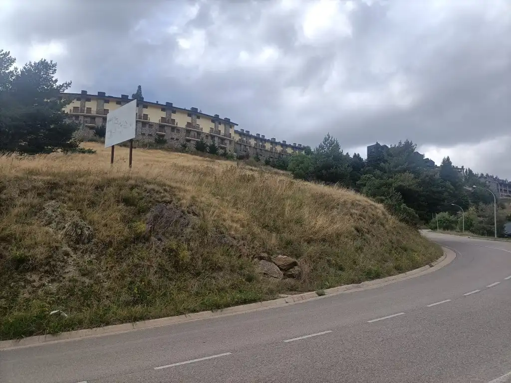 Wohnbaugrundstück zum Verkauf in La Molina, imagen 6