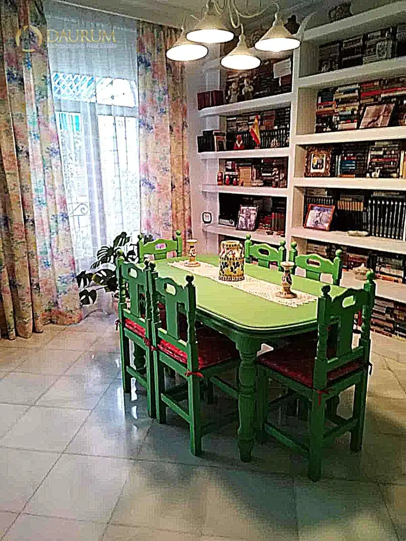 Dining room of Houses for sale in Sevilla  with Air Conditioner, Heating and Terrace