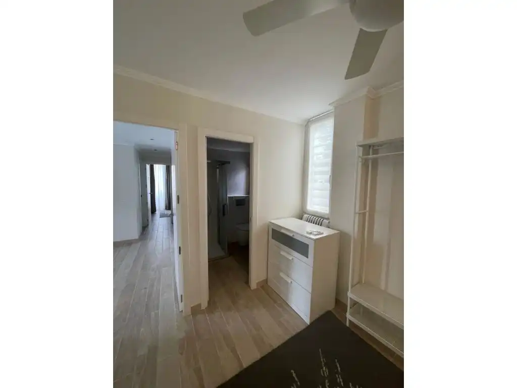 Dormitori de Apartament en venda en Calvià amb Aire condicionat, Terrassa i Balcó