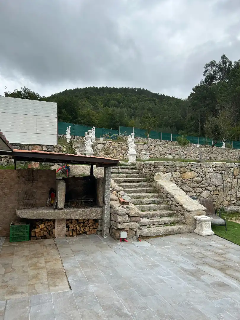 Casa aparellada amb jardí en venda a N/A, imagen 47