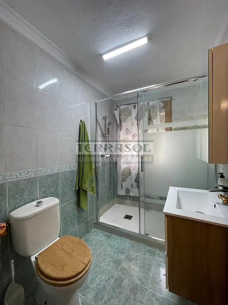 Bany de Casa o xalet en venda en Vélez-Málaga amb Aire condicionat, Calefacció i Terrassa