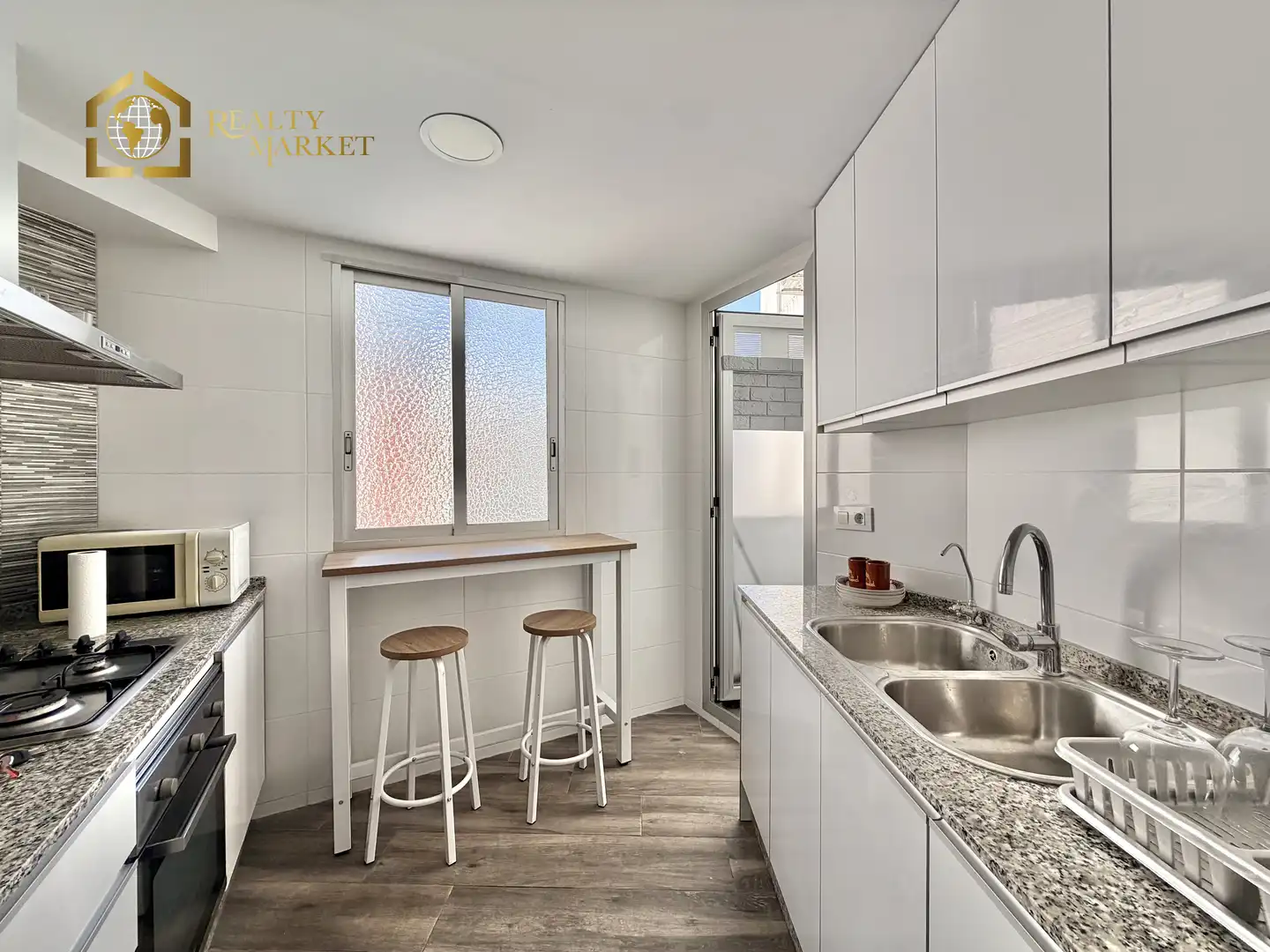 Cocina de Piso en venta en Valencia con Aire acondicionado y Balcón