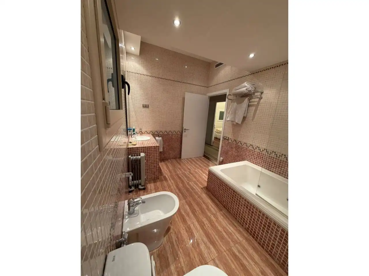 Baño de Piso en venta en Barcelona con Aire acondicionado, Calefacción y Balcón