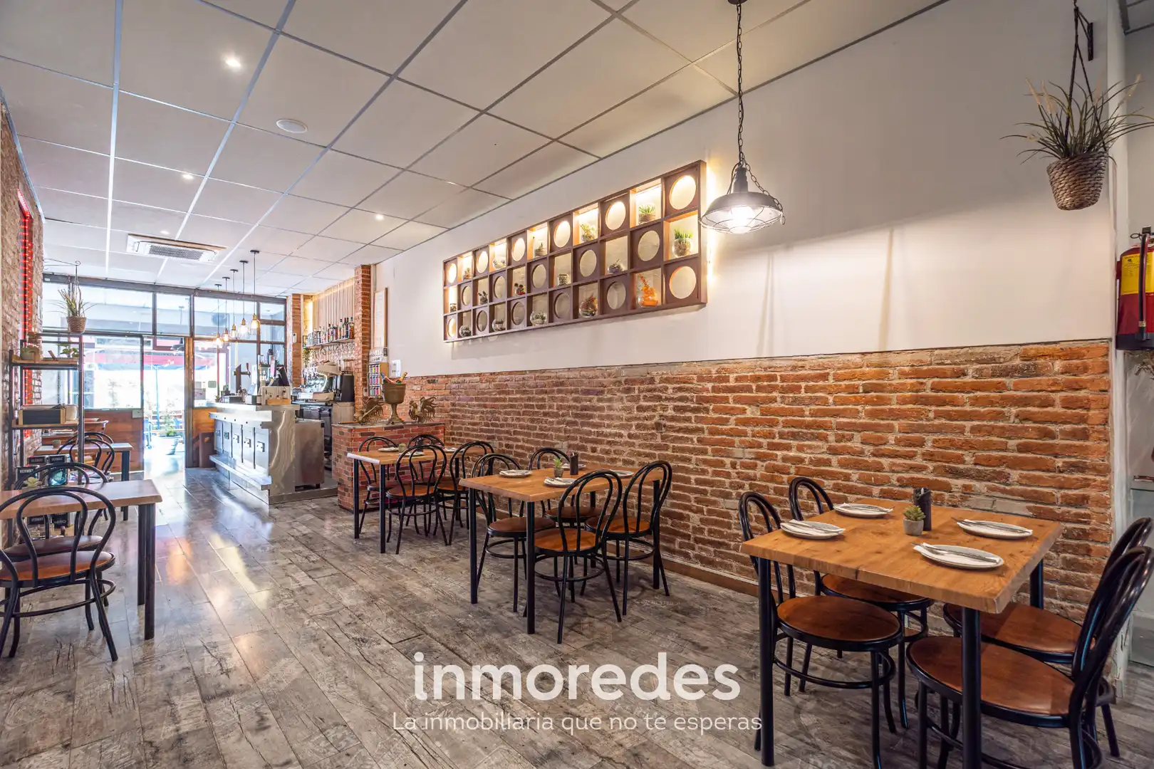 Local comercial en traspàs a Carrer d'Entença, imagen 5