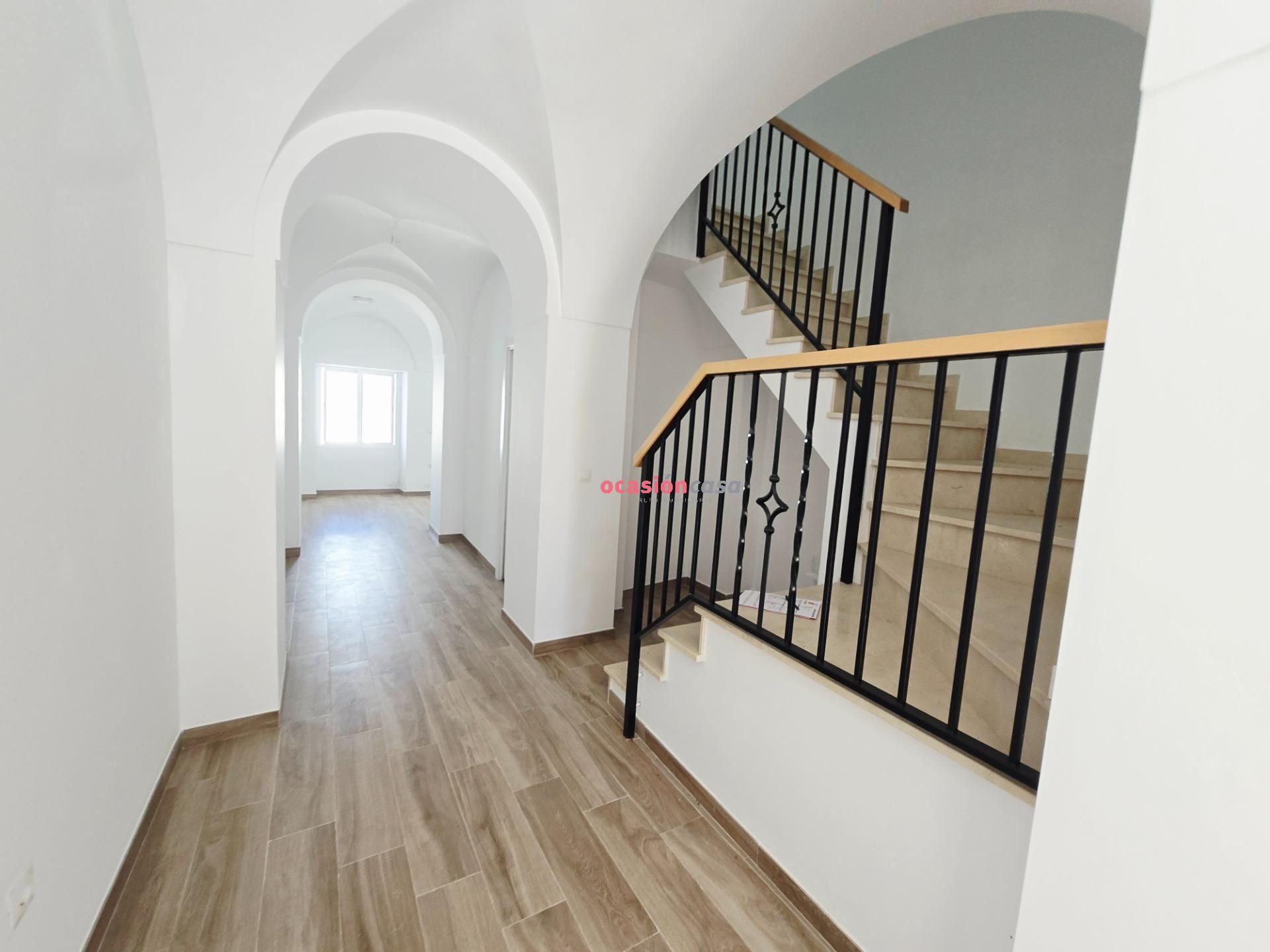 Houses for sale in El Viso