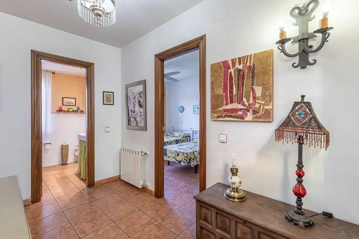 Villa con piscina in vendita a Residencial Triana - Barrio Alto, imagen 23
