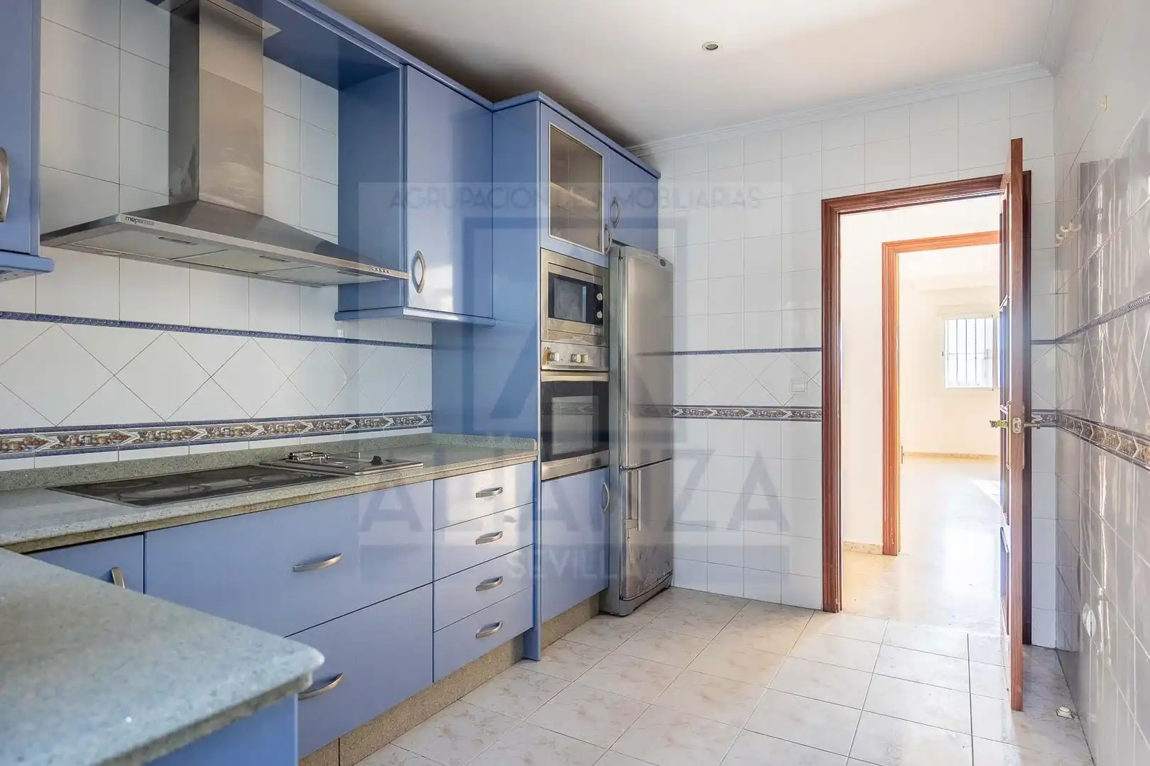 Kitchen of Flat for sale in Balcón de Sevilla - Atalaya - La Uva - La Extremeña