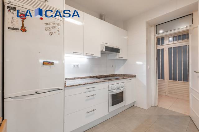 Planta baja en Venta en Calle de Vallehermoso en Arapiles