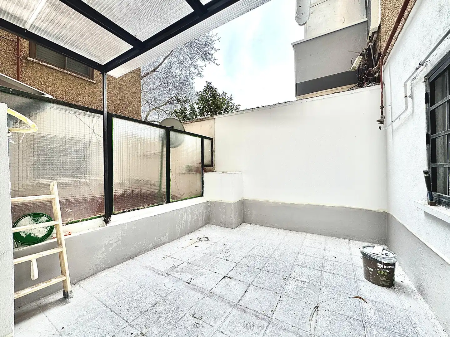 Terraza de Piso en venta en Fuenlabrada con Calefacción y Piscina comunitaria