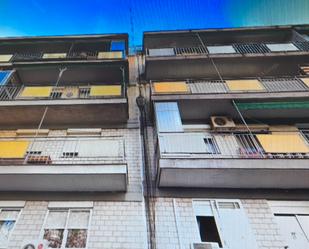 Vista exterior de Pis en venda en  Madrid Capital amb Aire condicionat, Parquet i Terrassa