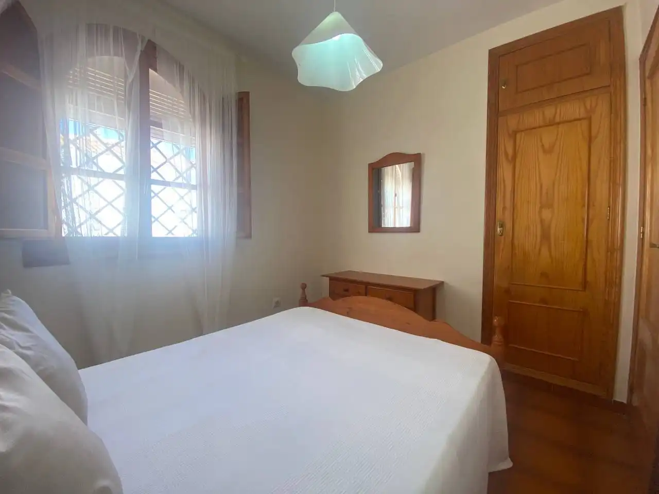 Habitación de Casa adosada en venta en Islantilla con Aire acondicionado y Terraza