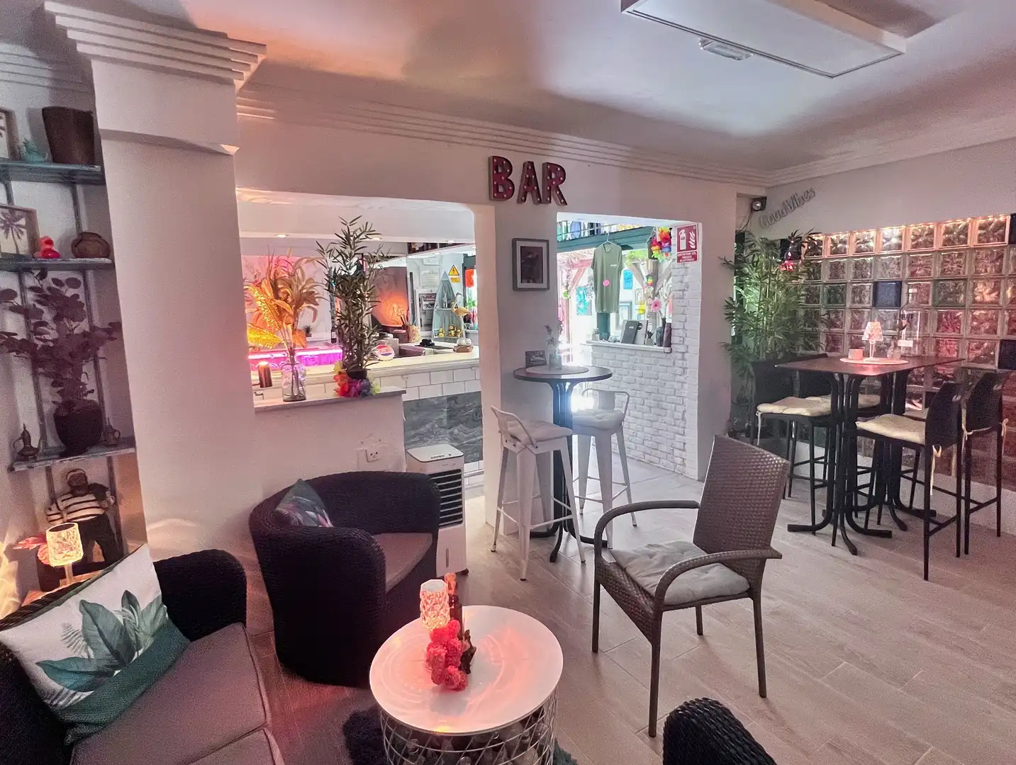 Local en venta en Puerto de la Cruz con Aire acondicionado, Terraza y Amueblado