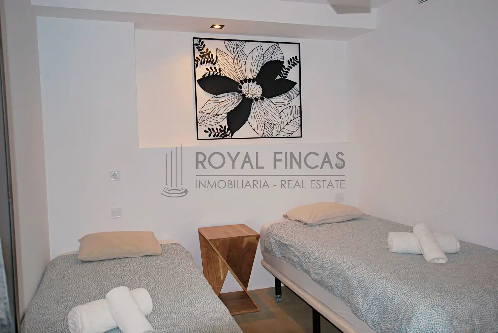 Bedroom of Detached homes for sale in Benalmádena  with Air Conditioner, Terrace and Swimming Pool