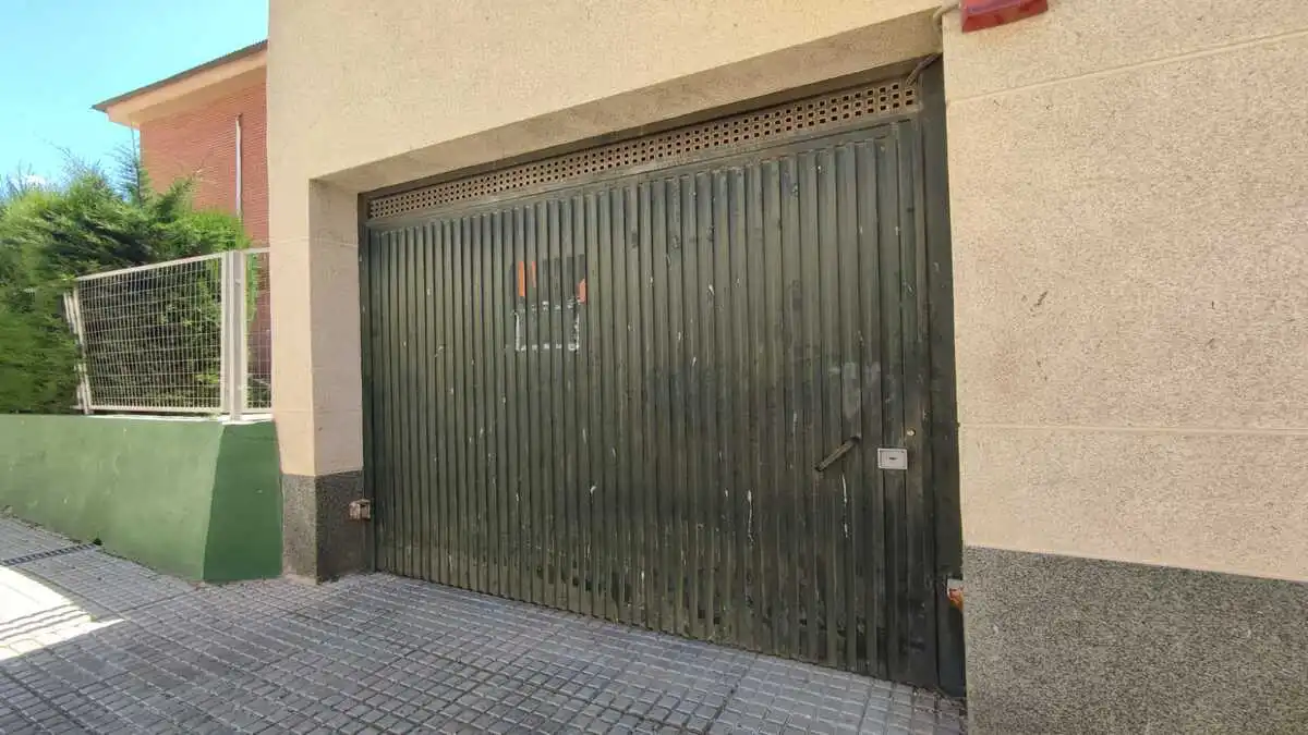 Parkplatz von Büro zum Verkauf in Blanca