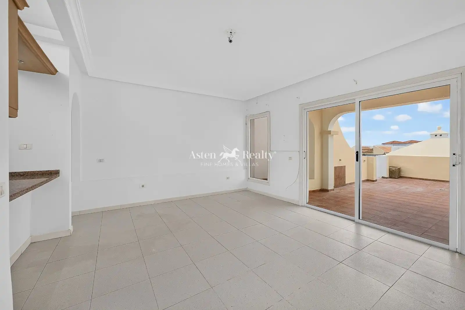 Terraza de Piso en venta en San Miguel de Abona con Terraza, Piscina y Piscina comunitaria