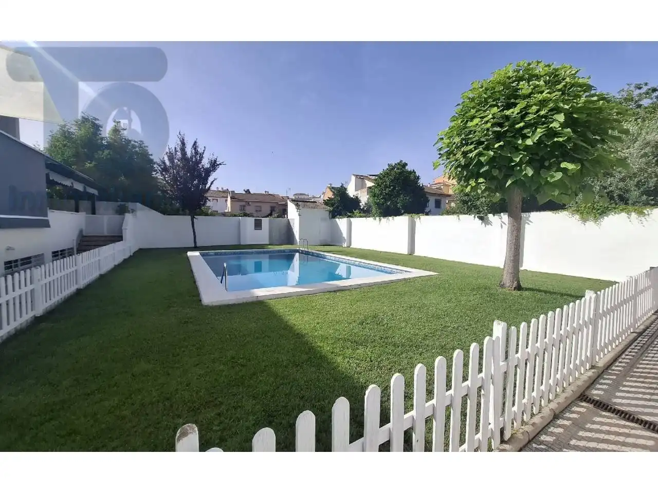 Jardí de Casa adosada en venda en Alhendín amb Aire condicionat, Calefacció i Piscina comunitària