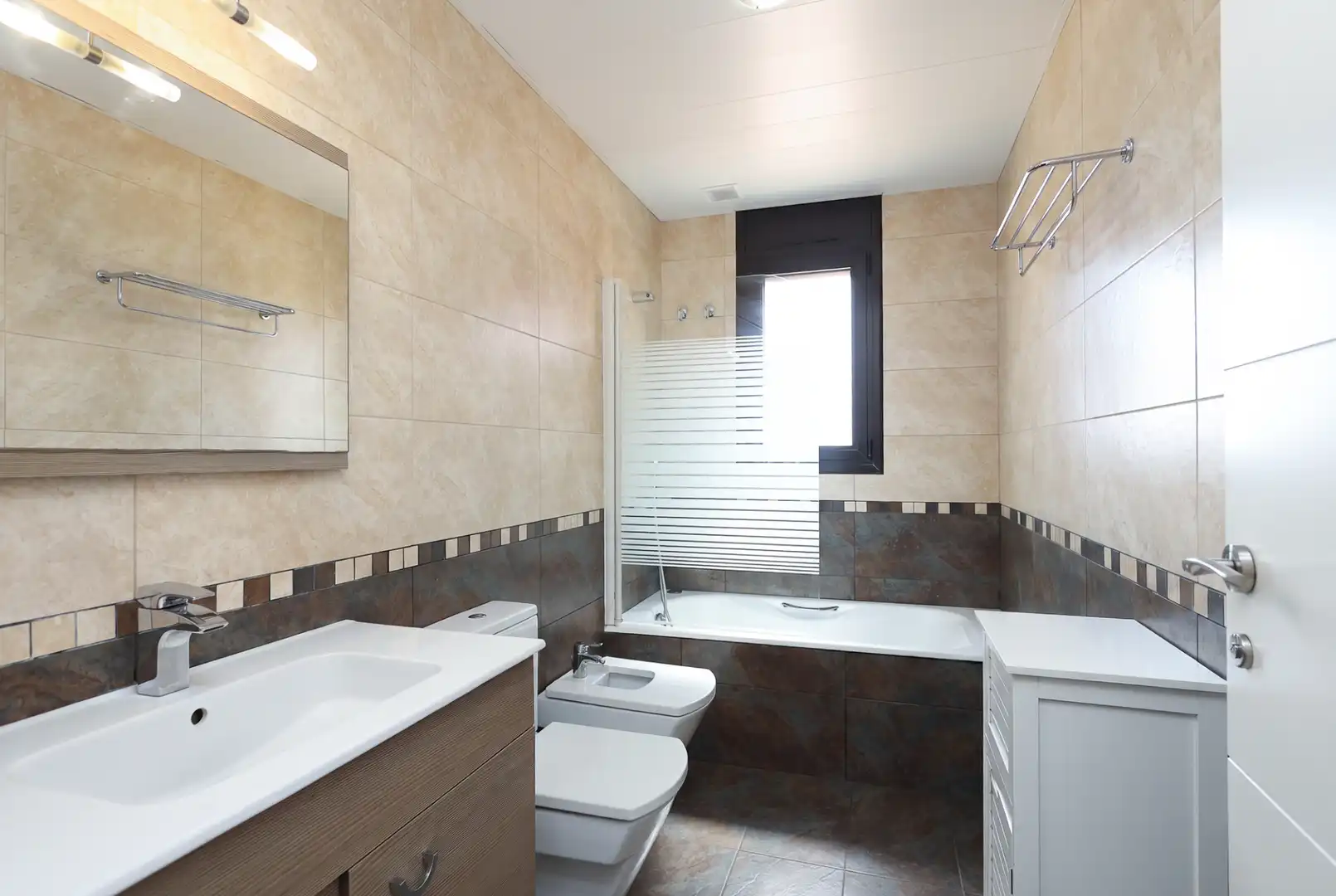 Baño de Casa o chalet en venta en Viladecans con Aire acondicionado, Calefacción y Jardín privado