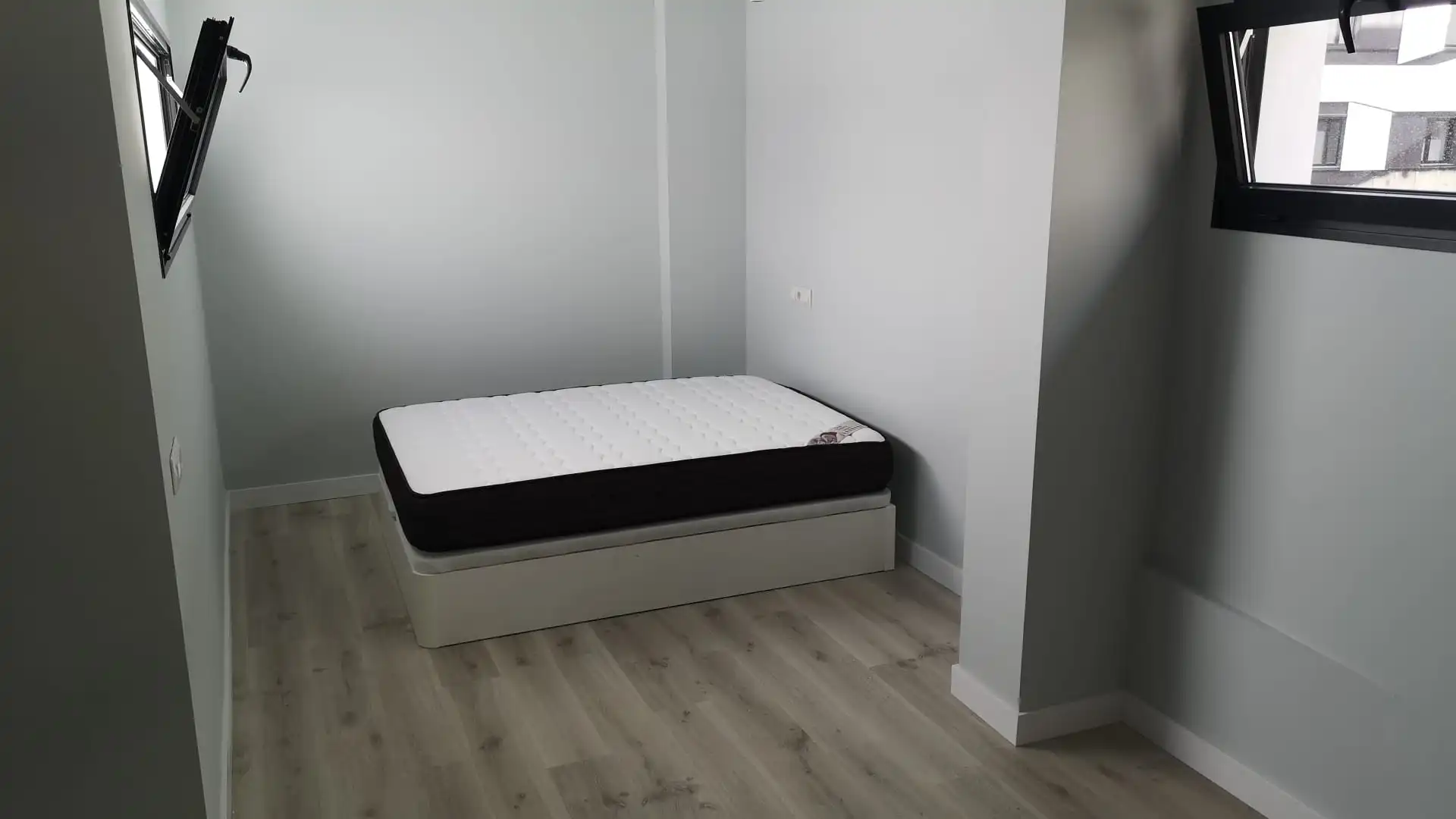 Bedroom of Flat for rent in Las Palmas de Gran Canaria  with Oven, Washing machine and Alarm