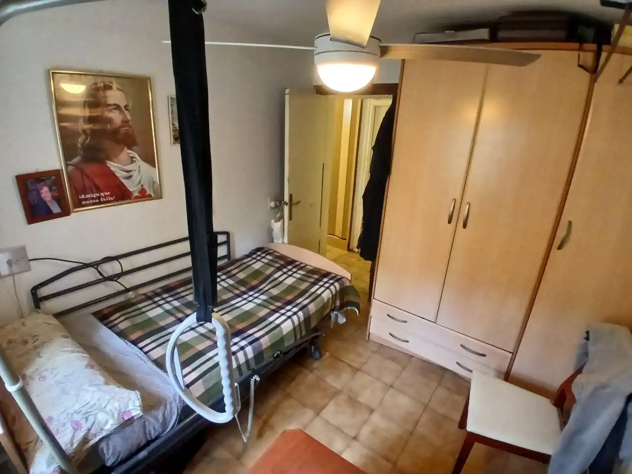 Habitación de Piso en venta en Terrassa con Alarma