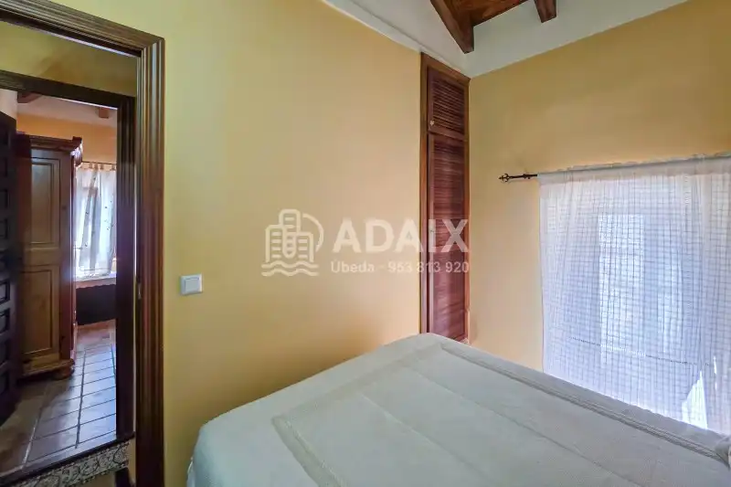 Habitación de Casa o chalet en venta en Úbeda con Aire acondicionado, Terraza y Trastero