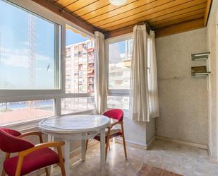 Dormitori de Apartament en venda en Torrevieja amb Terrassa i Balcó