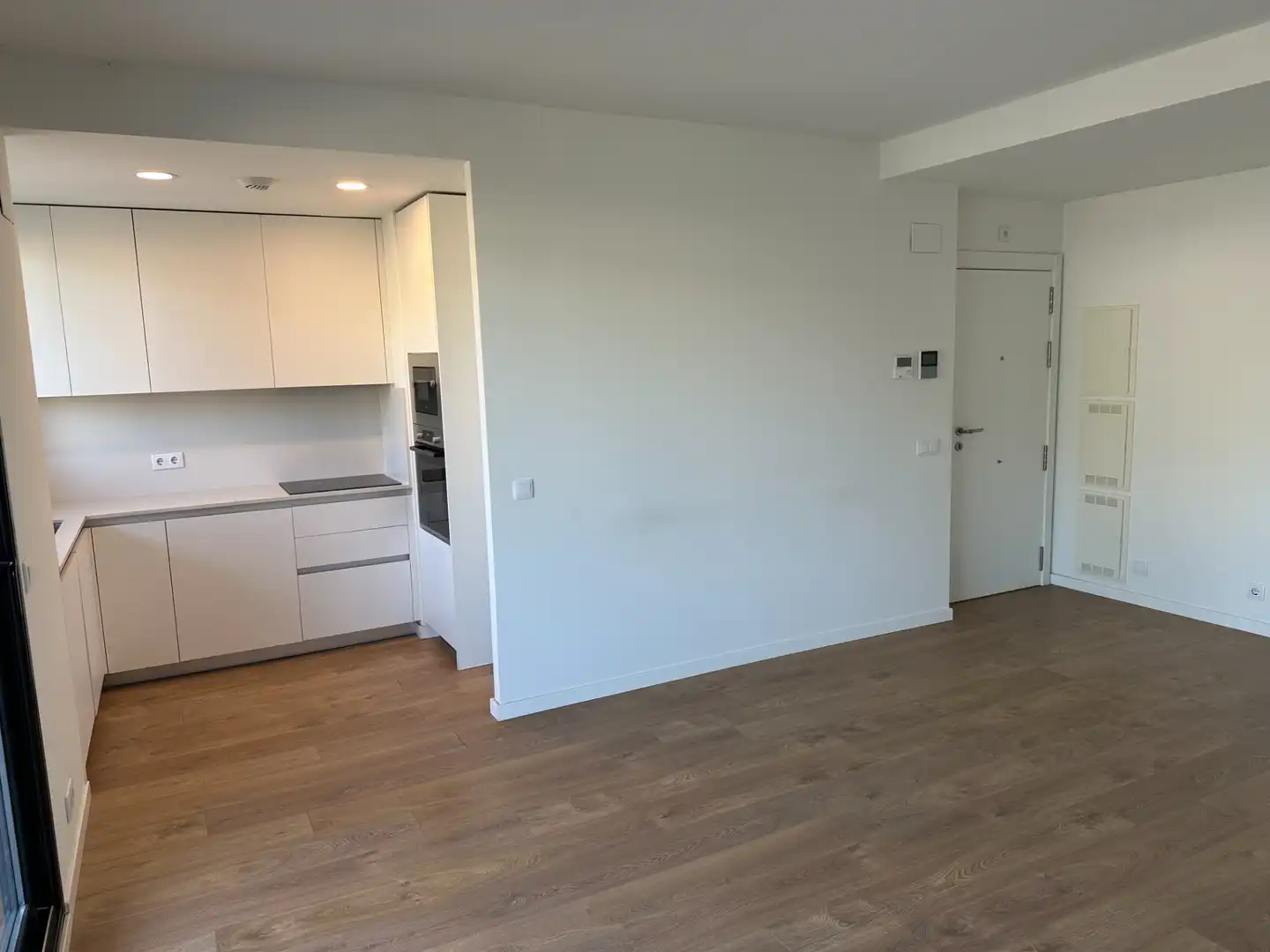 Flat for rent in L'Hospitalet de Llobregat  with Air Conditioner, Parquet flooring and Oven