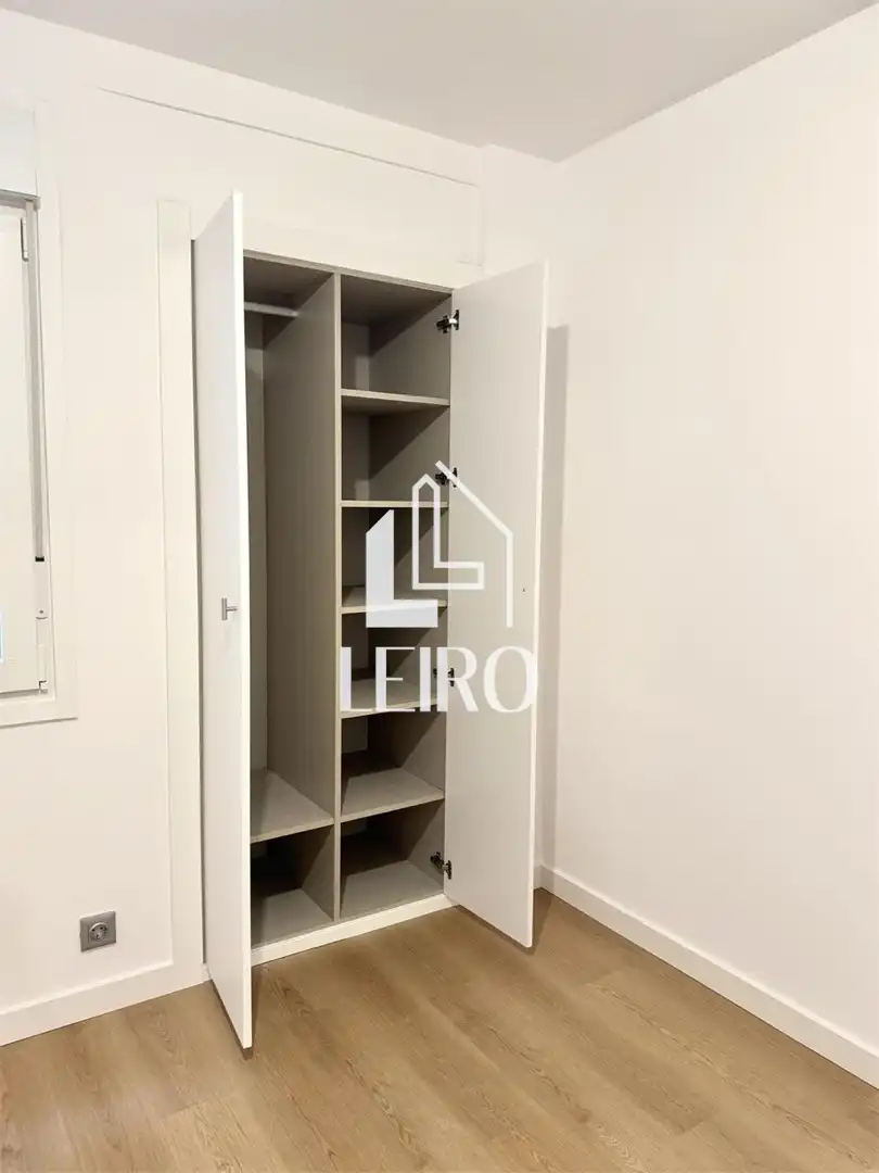 Habitación de Apartamento en venta en Vilagarcía de Arousa con Calefacción, Terraza y Trastero