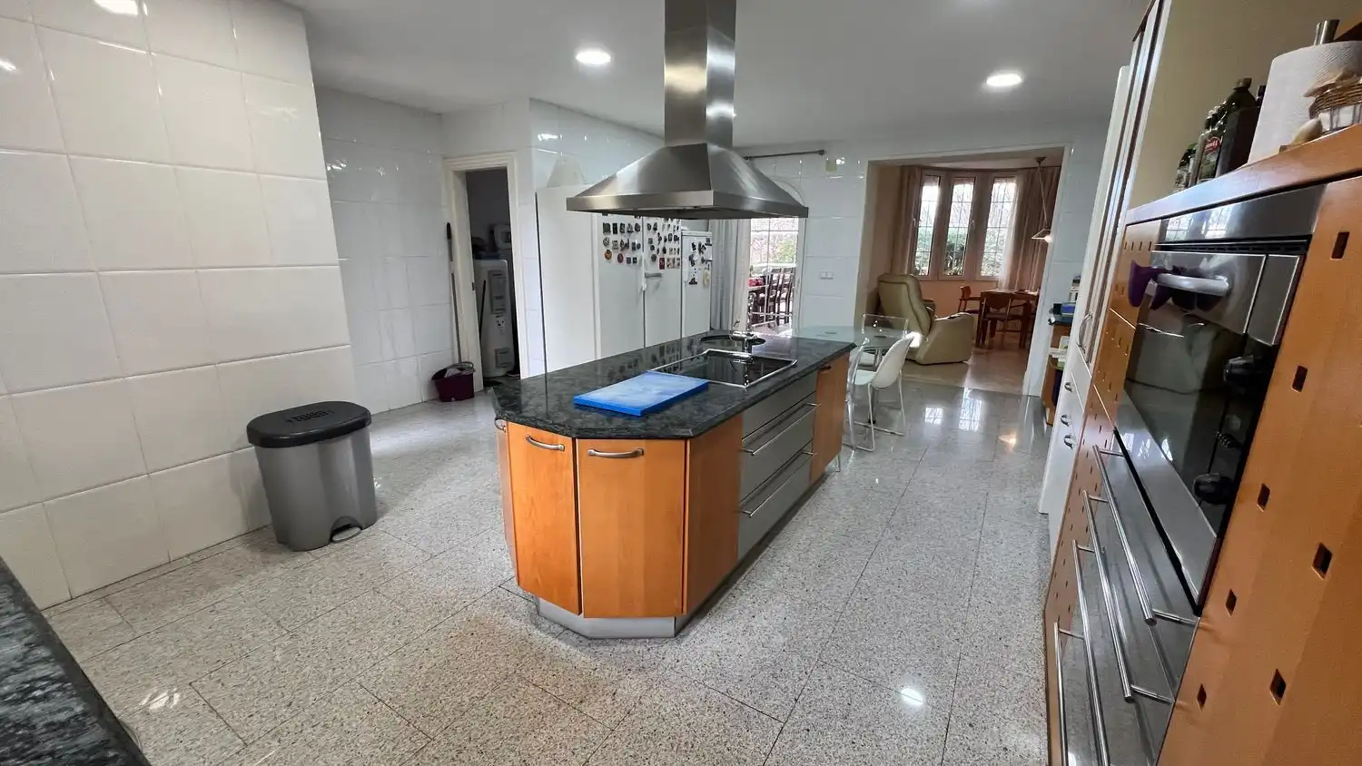 Cuina de Casa o xalet en venda en Villanueva de la Cañada amb Aire condicionat, Calefacció i Terrassa