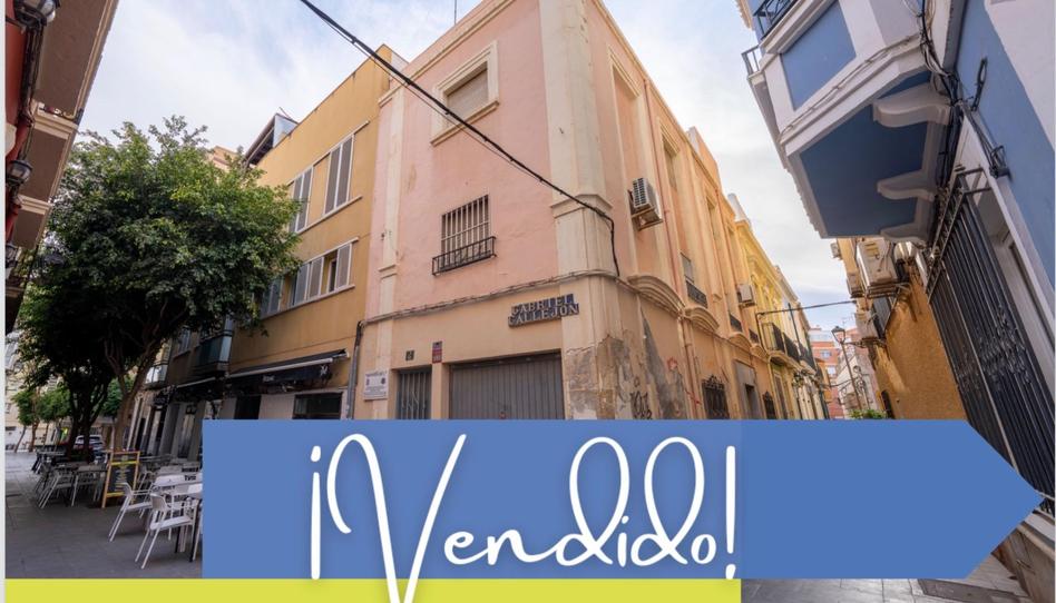 Foto 1 de Edificio en venta en Calle la Union, 5, Centro, Almería