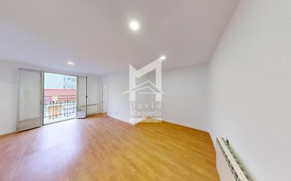 Living room of Flat to rent in  Madrid Capital  with Terrace and Balcony