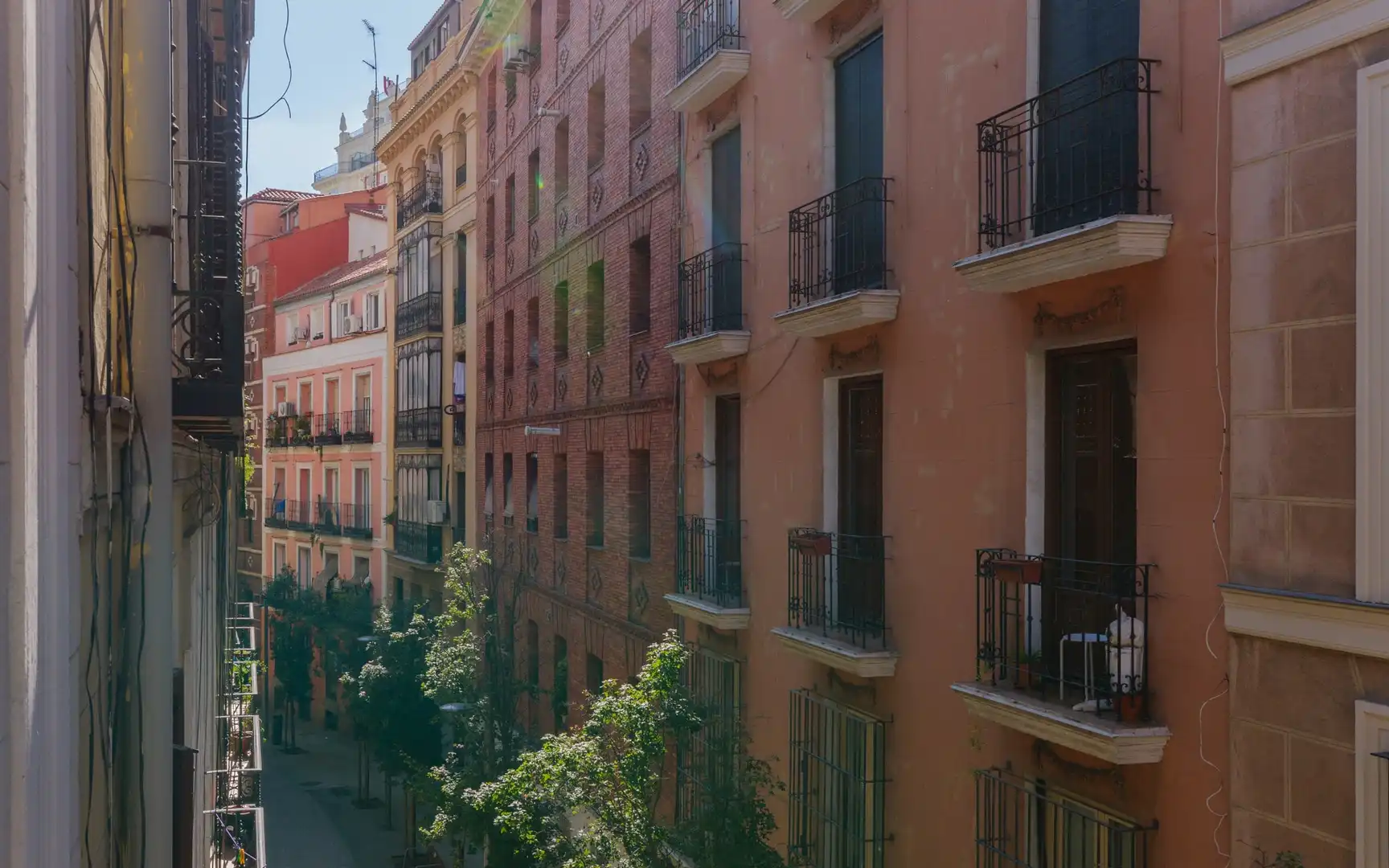 Vista exterior de Estudio en venta en Madrid con Aire acondicionado, Calefacción y Amueblado